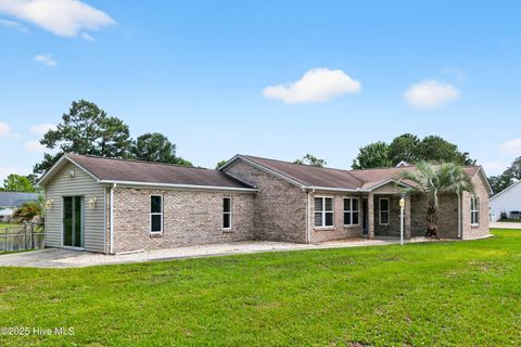 Single Family Residence in Ocean Isle Beach NC 131 Pine Lake Circle.jpg