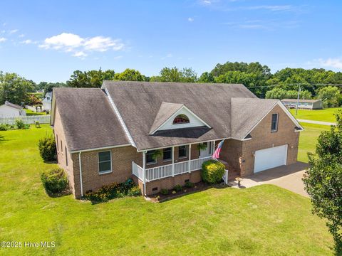 Single Family Residence in Aydlett NC 100 Whispering Pines Court.jpg