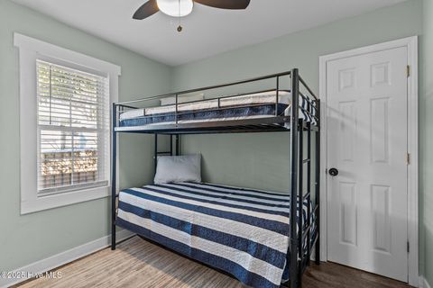 Single Family Residence in Carolina Beach NC 208 Hamlet Avenue 30.jpg