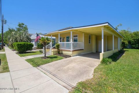 Single Family Residence in Carolina Beach NC 208 Hamlet Avenue 41.jpg
