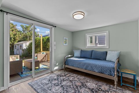 Single Family Residence in Carolina Beach NC 208 Hamlet Avenue 19.jpg