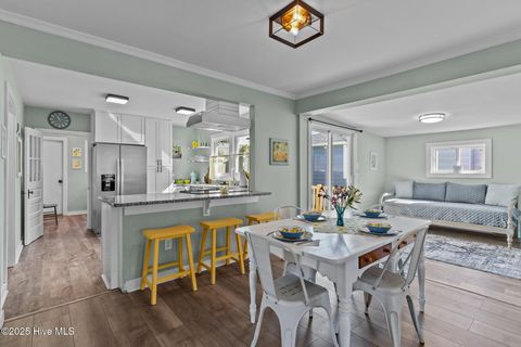Single Family Residence in Carolina Beach NC 208 Hamlet Avenue 1.jpg