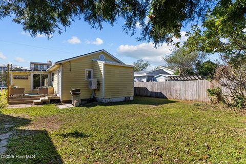 Single Family Residence in Carolina Beach NC 208 Hamlet Avenue 37.jpg