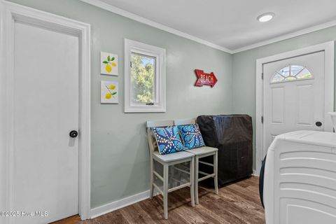 Single Family Residence in Carolina Beach NC 208 Hamlet Avenue 24.jpg