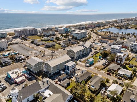 Single Family Residence in Carolina Beach NC 208 Hamlet Avenue 46.jpg