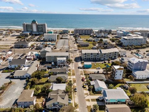 Single Family Residence in Carolina Beach NC 208 Hamlet Avenue 11.jpg