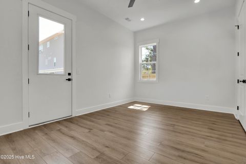 Townhouse in Carolina Beach NC 1205 Mackerel Lane #2 20.jpg