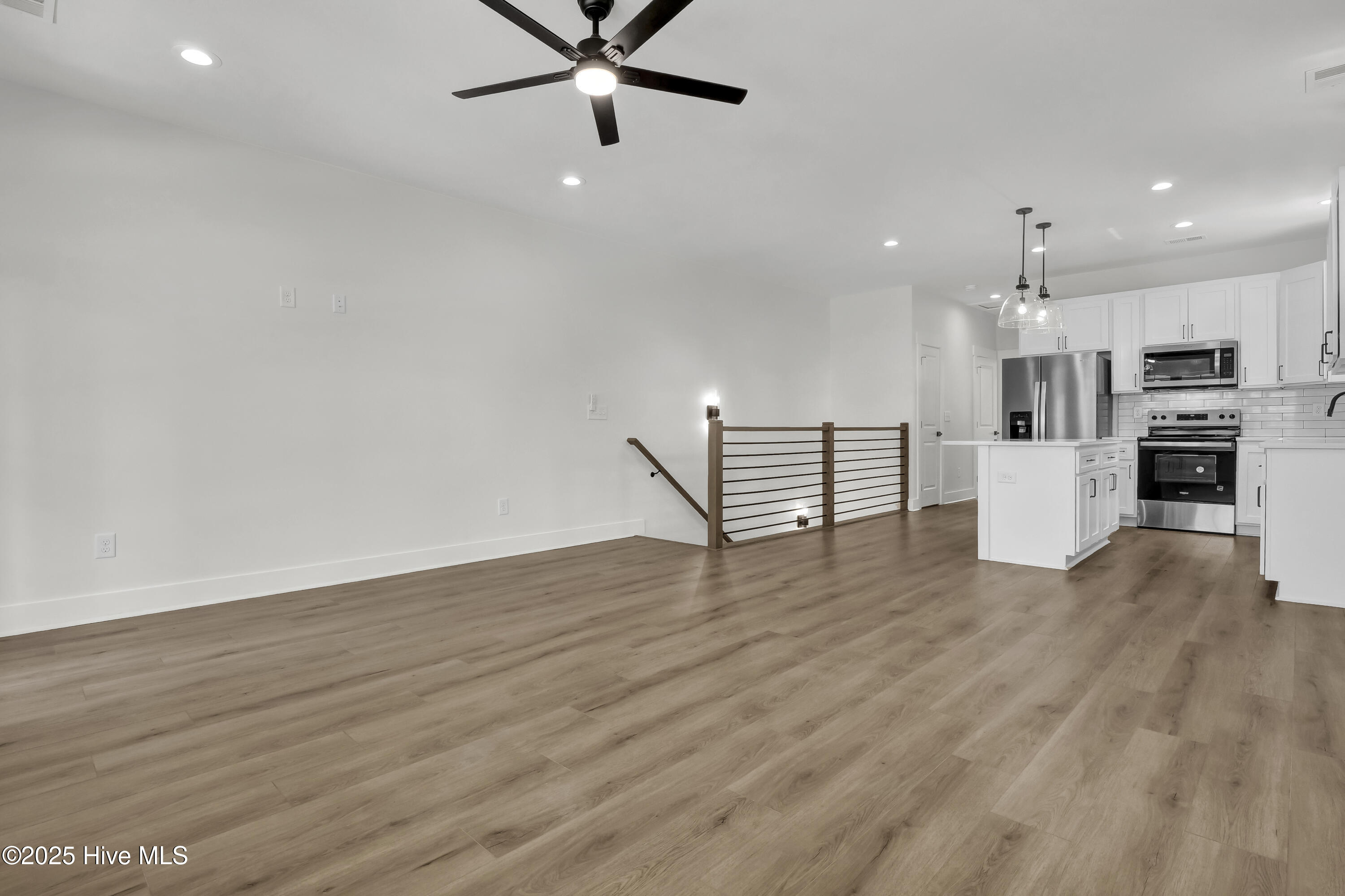 Townhouse in Carolina Beach NC 1205 Mackerel Lane #2 27.jpg