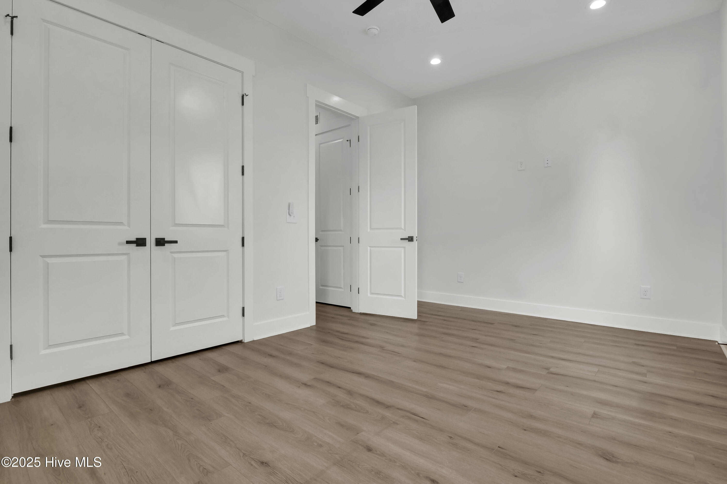 Townhouse in Carolina Beach NC 1205 Mackerel Lane #2 21.jpg