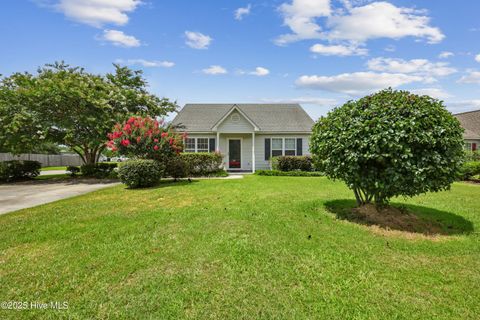 Single Family Residence in Wilmington NC 2607 Bradfield Court.jpg