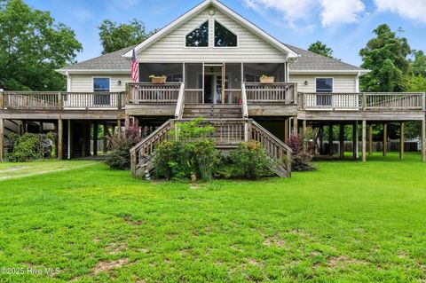 Single Family Residence in Aydlett NC 102 Lighthouse View.jpg