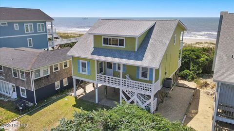 Single Family Residence in Holden Beach NC 939 Ocean Boulevard.jpg