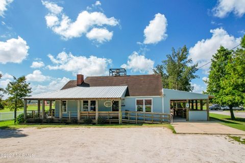 Single Family Residence in Currituck NC 138 Courthouse Road.jpg