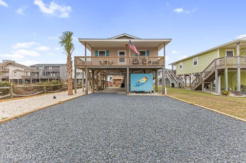 Single Family Residence in Holden Beach NC 297 Sand Piper Lane.jpg