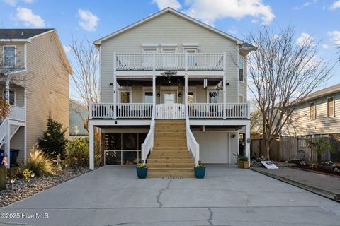 Single Family Residence in Carolina Beach NC 927 Coast Walk Lane.jpg