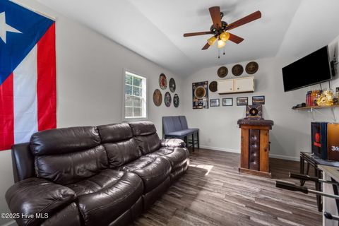 Single Family Residence in Maysville NC 461 Springhill Road 33.jpg