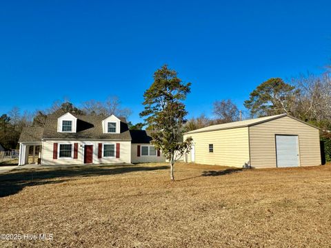 Single Family Residence in Barco NC 4494 Caratoke Highway.jpg