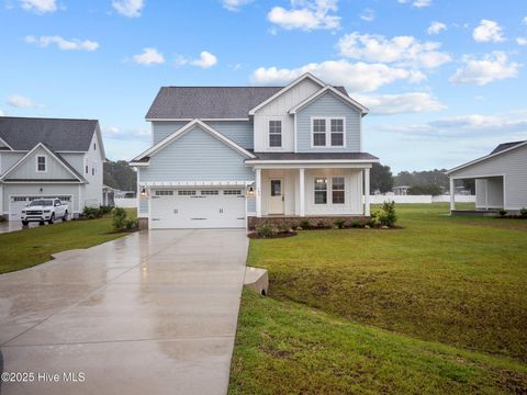 Single Family Residence in Hubert NC 206 Ethan Place.jpg