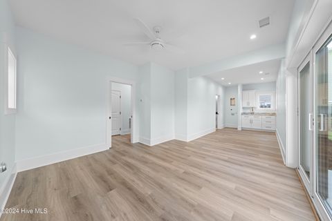 Single Family Residence in Carolina Beach NC 1405 Pinfish Lane 58.jpg