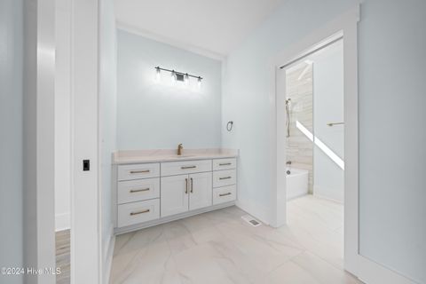 Single Family Residence in Carolina Beach NC 1405 Pinfish Lane 50.jpg