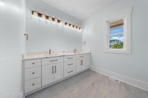Single Family Residence in Carolina Beach NC 1405 Pinfish Lane 46.jpg