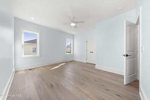 Single Family Residence in Carolina Beach NC 1405 Pinfish Lane 52.jpg
