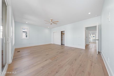 Single Family Residence in Carolina Beach NC 1405 Pinfish Lane 47.jpg
