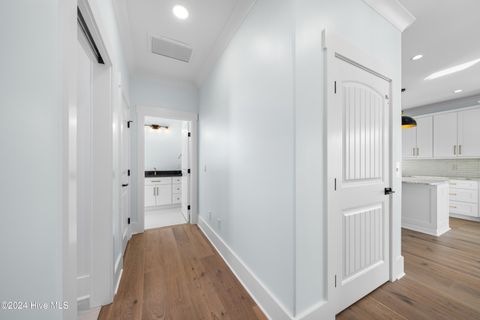 Single Family Residence in Carolina Beach NC 1405 Pinfish Lane 23.jpg