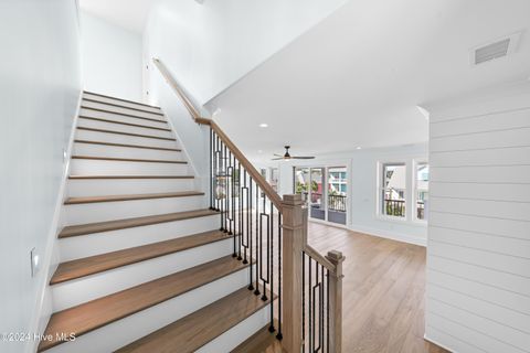 Single Family Residence in Carolina Beach NC 1405 Pinfish Lane 28.jpg
