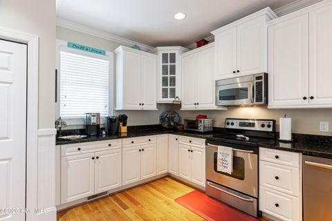 Single Family Residence in Carolina Beach NC 209 Georgia Avenue 14.jpg