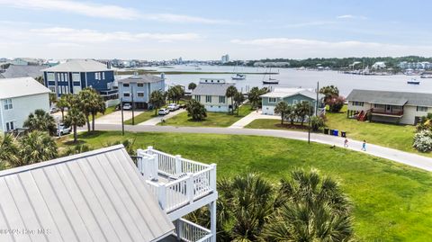 Single Family Residence in Carolina Beach NC 209 Georgia Avenue 74.jpg