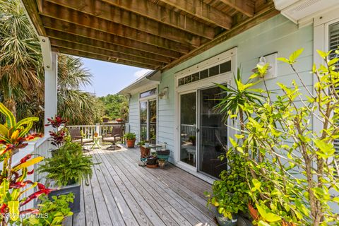Single Family Residence in Carolina Beach NC 209 Georgia Avenue 35.jpg
