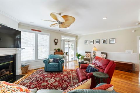 Single Family Residence in Carolina Beach NC 209 Georgia Avenue 21.jpg
