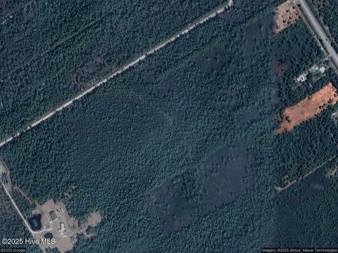  in Boiling Spring Lakes NC 18 Bett Lane.jpg
