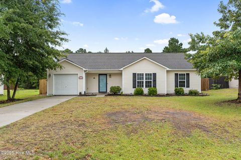 Single Family Residence in Richlands NC 308 Snow Bell Court.jpg