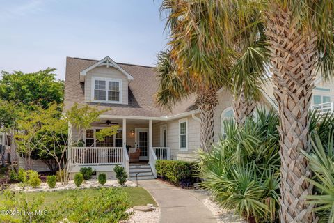 Single Family Residence in Carolina Beach NC 927 Riptide Lane.jpg