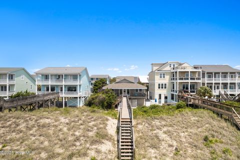 Single Family Residence in Holden Beach NC 1081 Ocean Boulevard 7.jpg