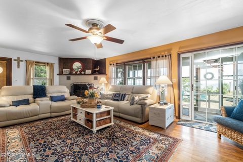 Single Family Residence in Aydlett NC 130 Bunch Road 4.jpg