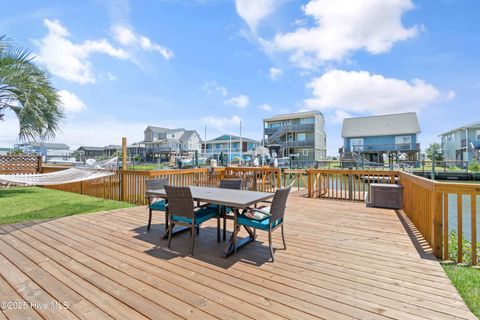 Single Family Residence in Holden Beach NC 118 Lions Paw Street 9.jpg