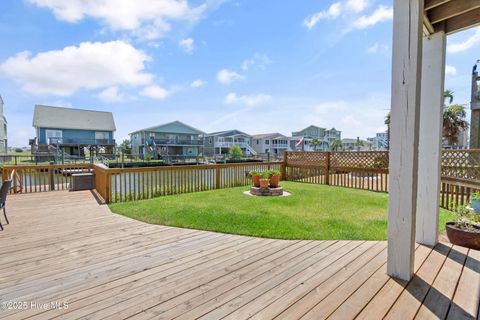 Single Family Residence in Holden Beach NC 118 Lions Paw Street 8.jpg