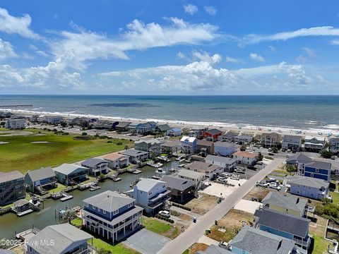 Single Family Residence in Holden Beach NC 118 Lions Paw Street 75.jpg