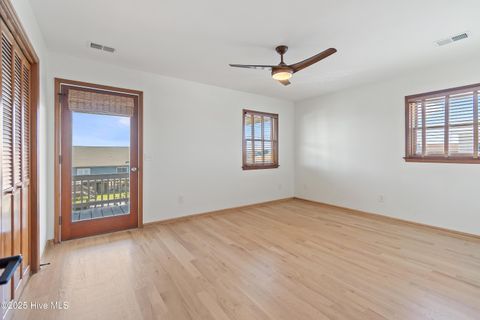 Single Family Residence in Holden Beach NC 118 Lions Paw Street 49.jpg