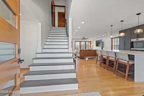 Single Family Residence in Holden Beach NC 118 Lions Paw Street 15.jpg