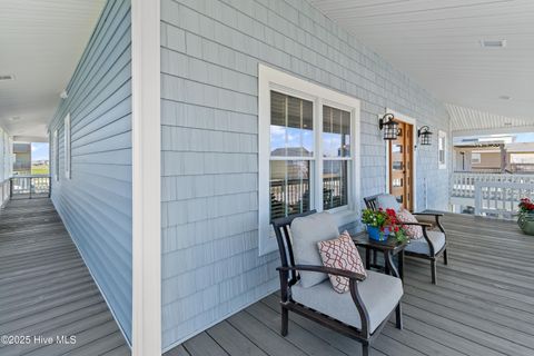 Single Family Residence in Holden Beach NC 118 Lions Paw Street 34.jpg