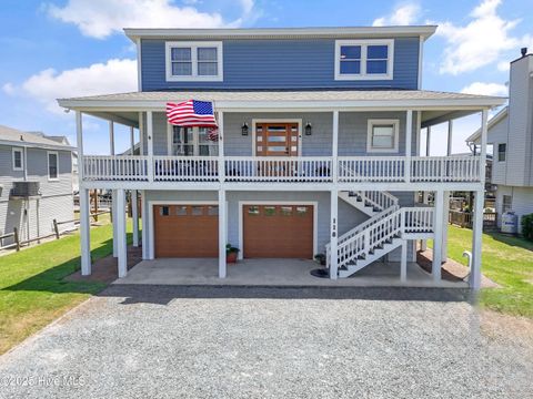 Single Family Residence in Holden Beach NC 118 Lions Paw Street 2.jpg