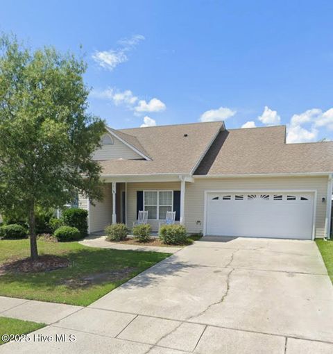 Single Family Residence in Leland NC 1313 Windsor Pines Court.jpg