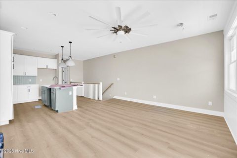 Townhouse in Carolina Beach NC 820 Kenneth Avenue #1 5.jpg