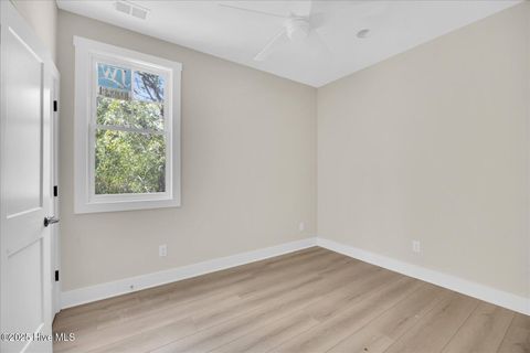 Townhouse in Carolina Beach NC 820 Kenneth Avenue #1 9.jpg