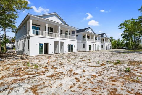 Townhouse in Carolina Beach NC 820 Kenneth Avenue #1.jpg