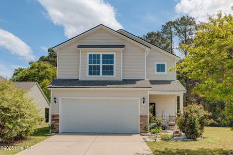Single Family Residence in Southport NC 5254 Windward Way.jpg